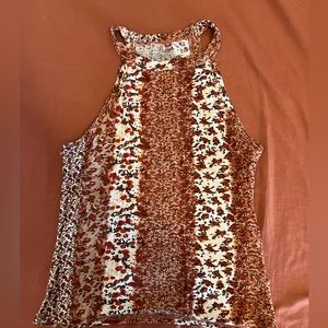 Burnt orange and tan tank top. Junior’s/teen Size small from kohl’s.